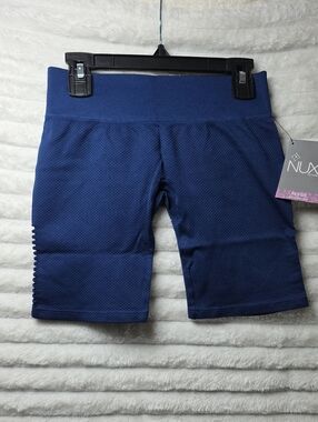 0606 NUX Navy Textured High-Rise Alana Shorts